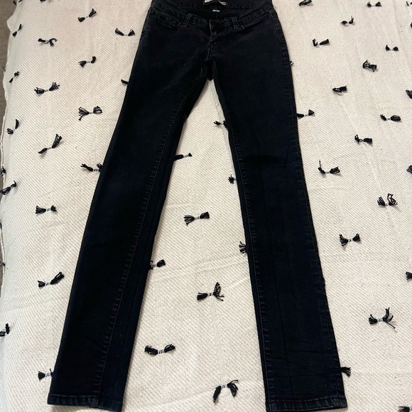 BDG by Urban Outfitters Black Cigarette Midrise Jeans - Picture 7 of 14